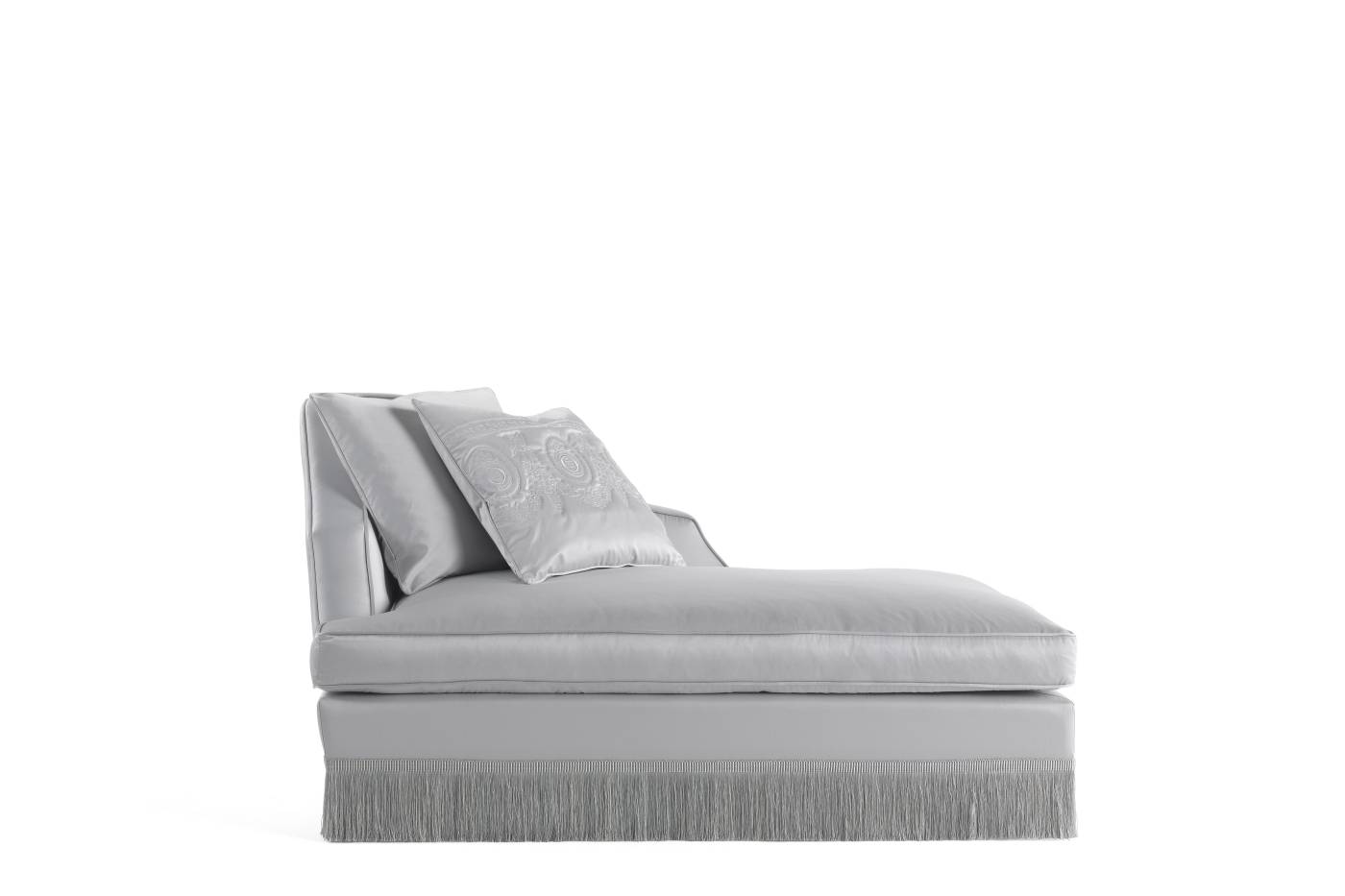 WHEIDON chaise longue - convey elegance to each space with Italian classic chaise longues and dormeuses of the classic Oro Bianco collection