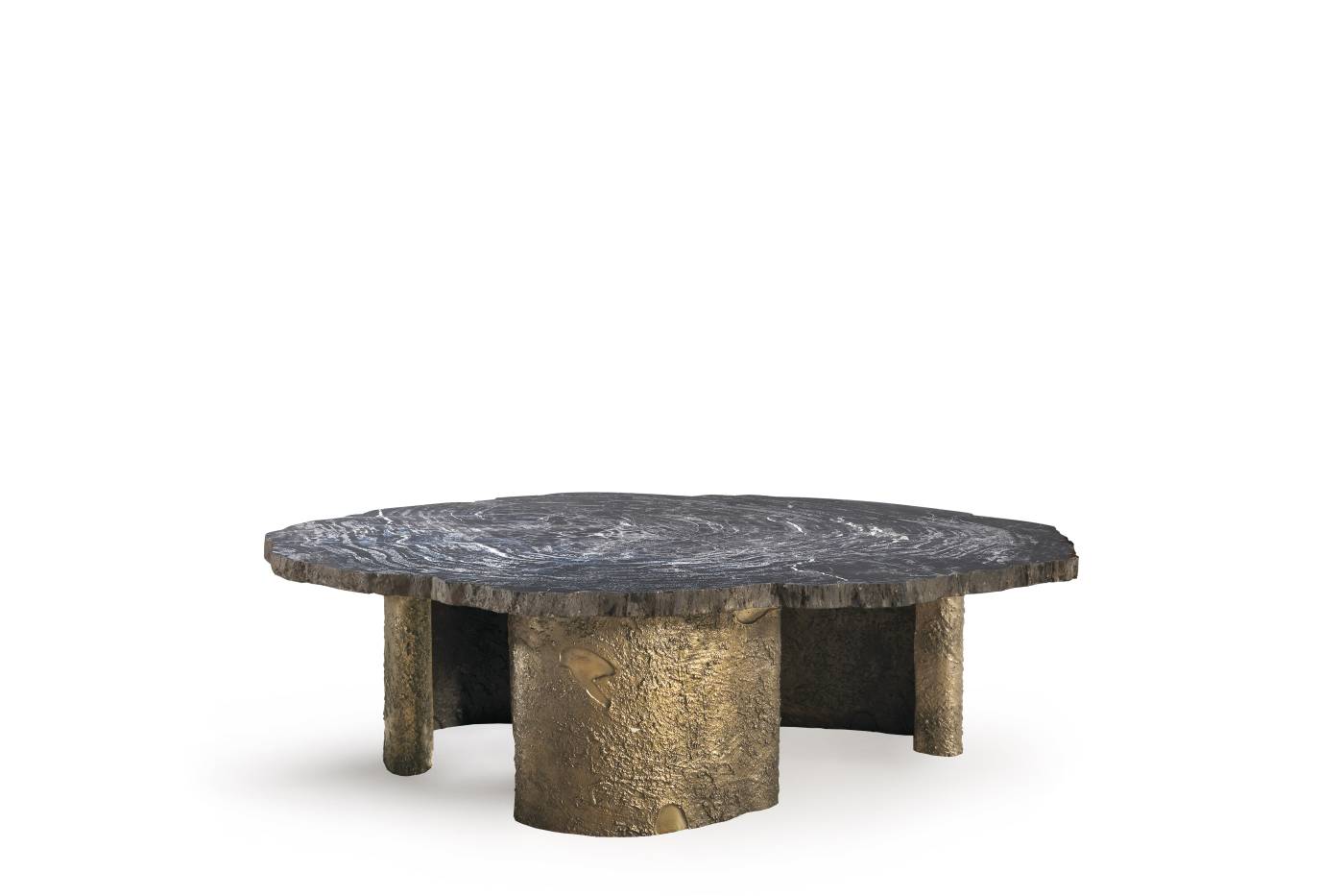 ECHO low table - A luxury experience with the Savoir-Faire collection and its classic luxurious furniture