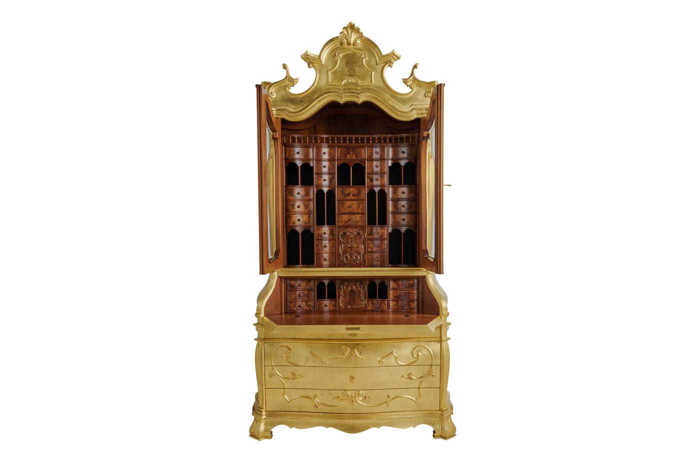 LUXOR showcase - quality furniture and timeless elegance with luxury Made in Italy classic day storage units of Héritage collection.