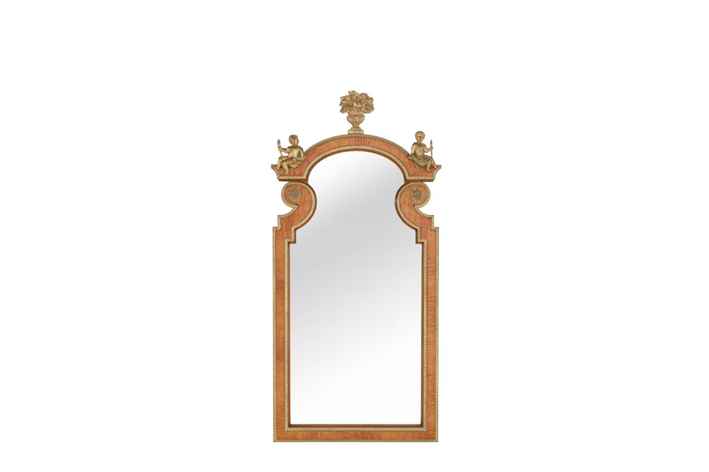 PLEASURE mirror - A luxury experience with the Savoir-Faire collection and its classic luxurious furniture
