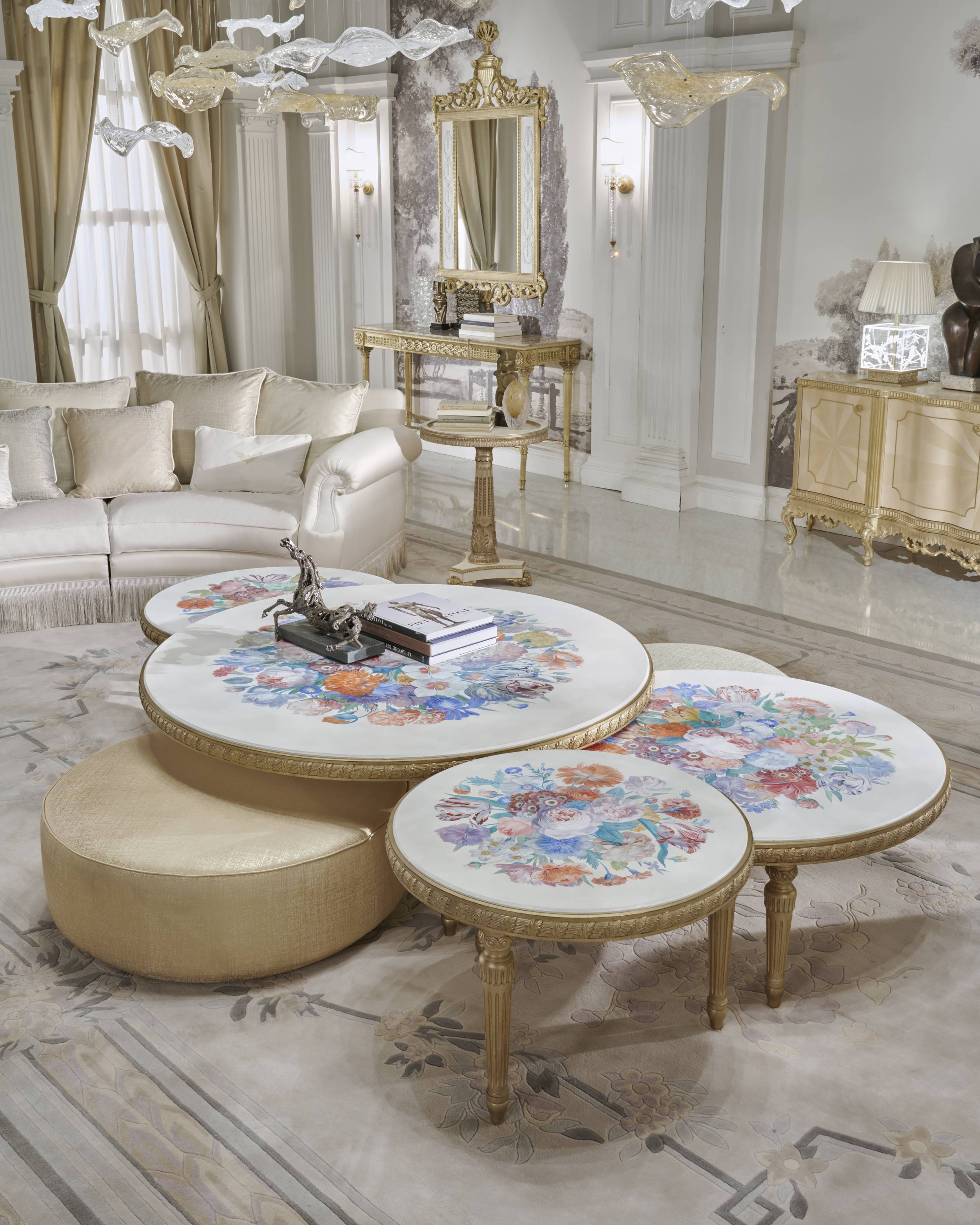 FLEUR-DE-LIS pouf - Bespoke interior design projects with made in Italy ...