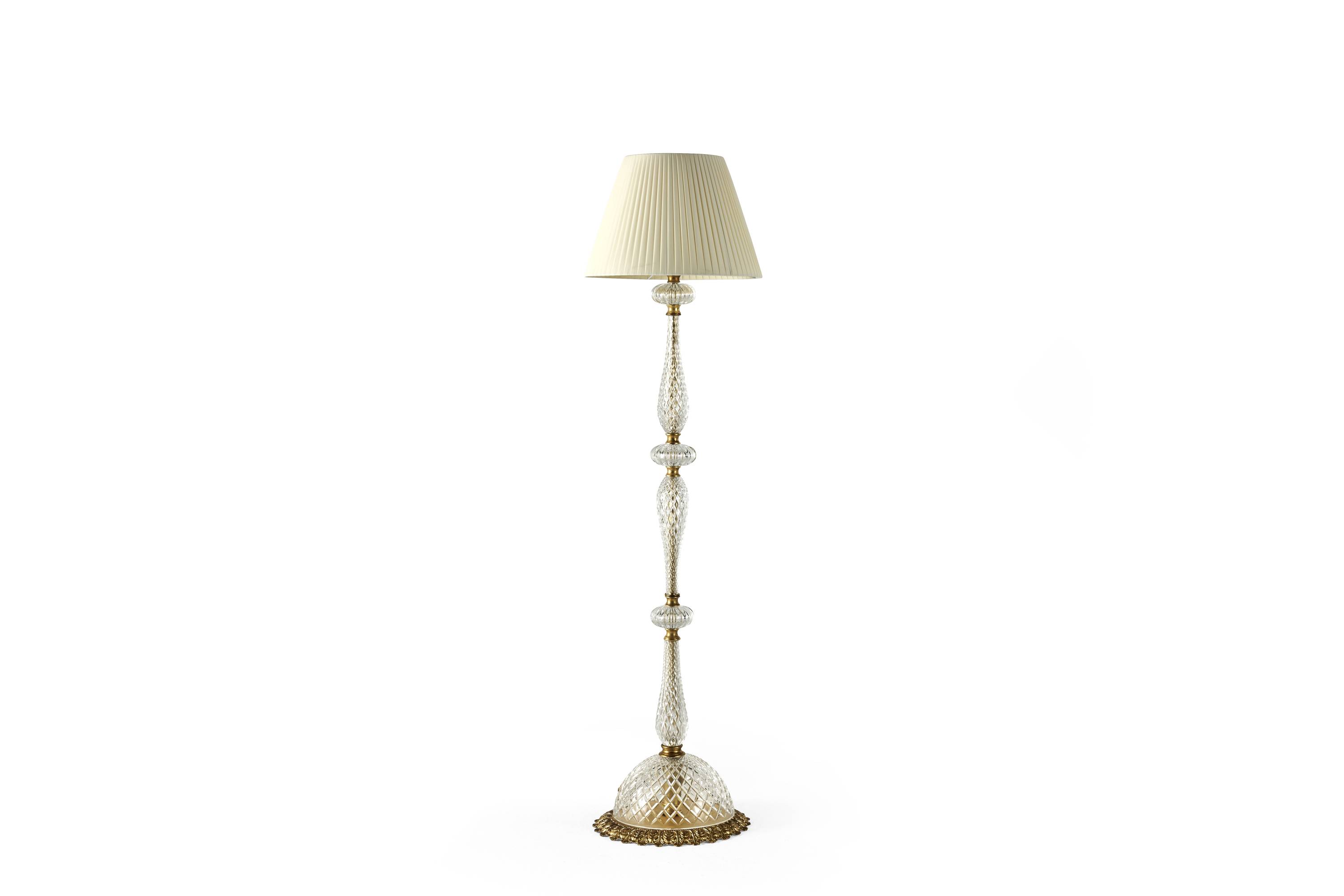 CRYSTAL floor lamp - Discover the epitome of luxury with the  collection by Jumbo Collection, fully custom made for tailor-made projects.