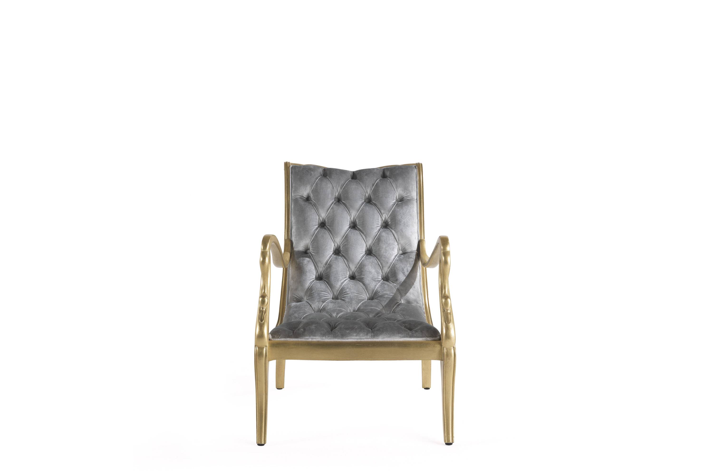 GUERY armchair - quality furniture and timeless elegance with luxury Made in Italy classic armchairs of Oro Bianco collection.