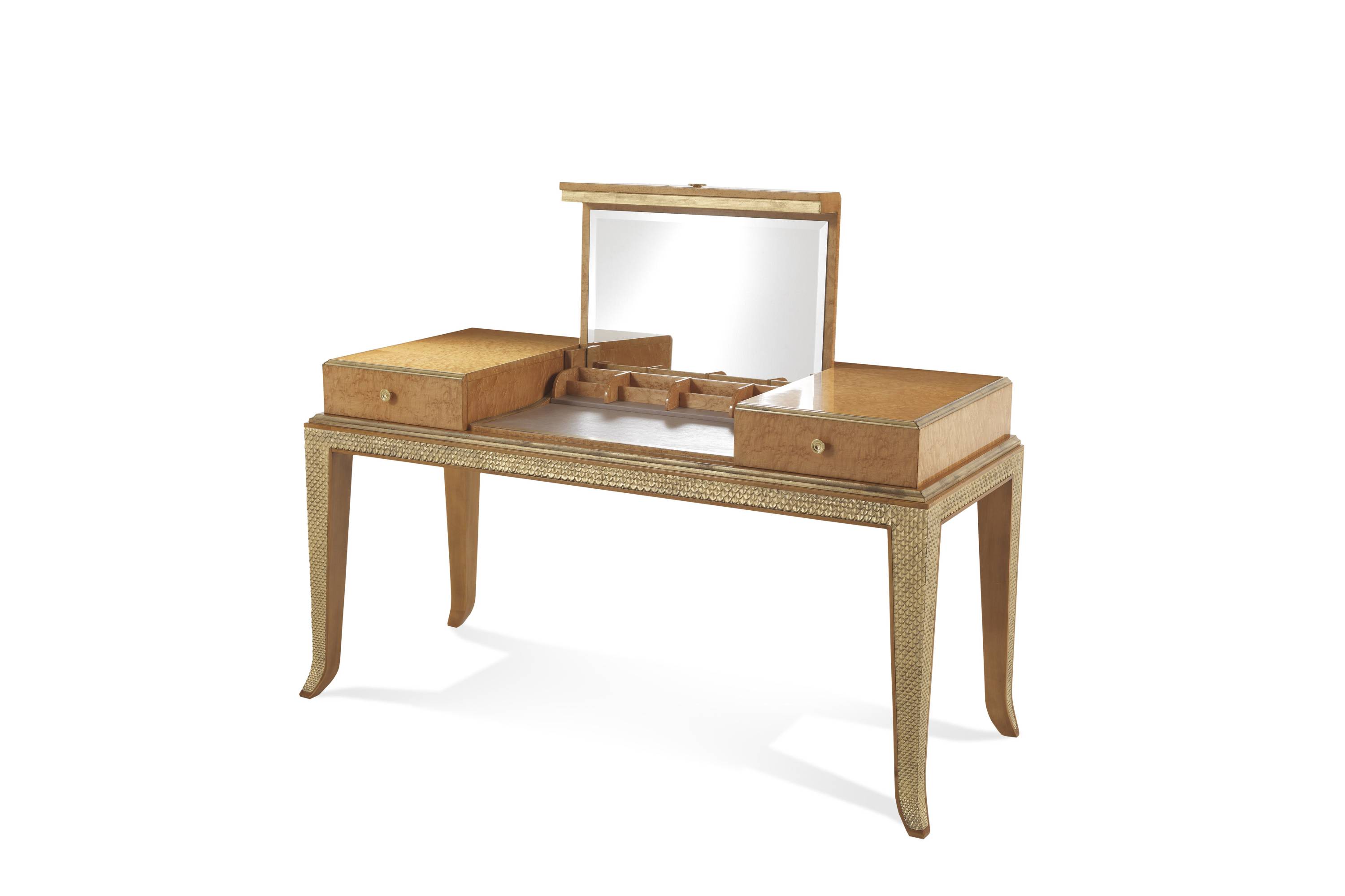 PLEASURE dressing table - A luxury experience with the Savoir-Faire collection and its classic luxurious furniture