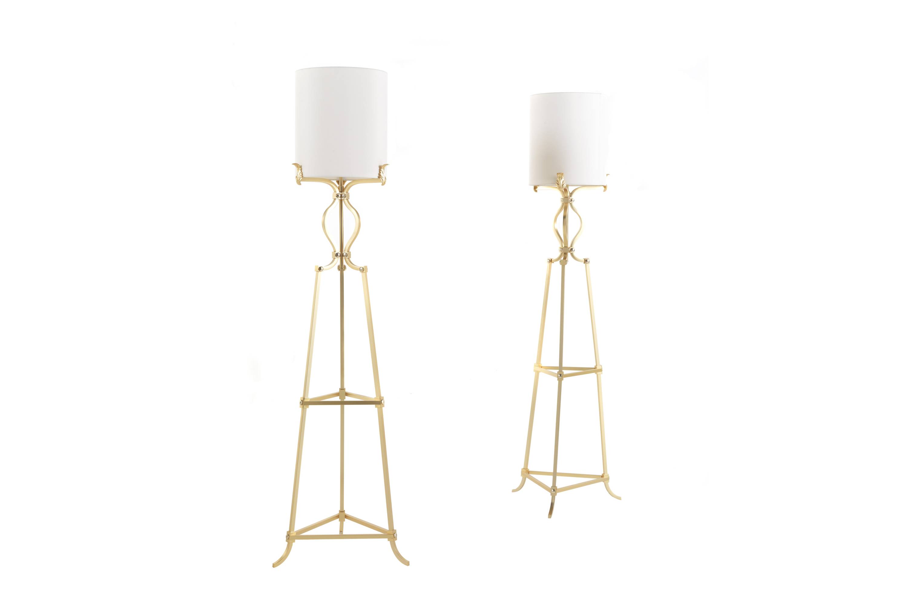 SELENIA floor lamp - Discover timeless elegance with Jumbo Collection's Italian luxury lights. 