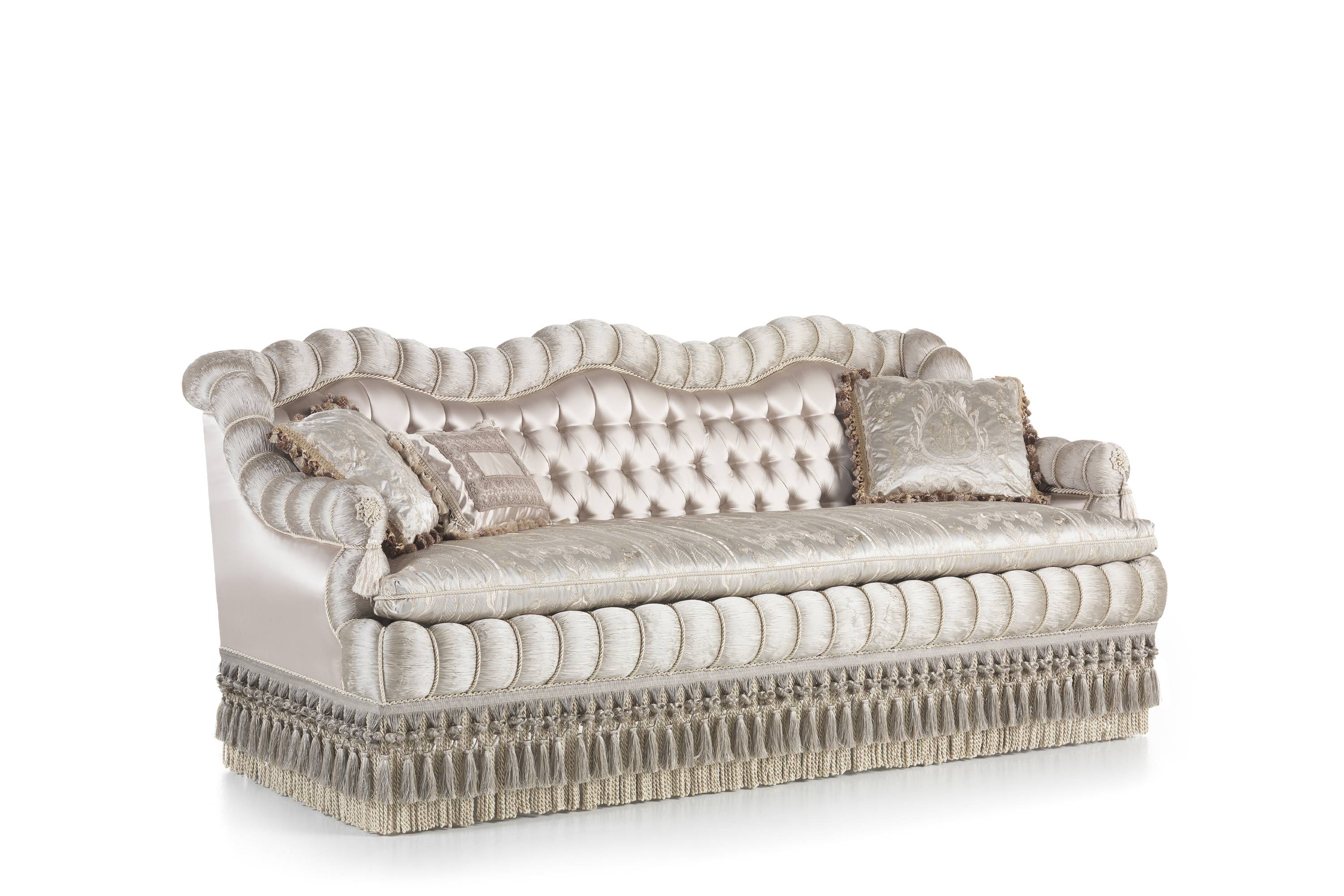 CANOVA 2-seater sofa - 3-seater sofa – Transform your space with luxury Made in Italy classic sofas of Domus collection.