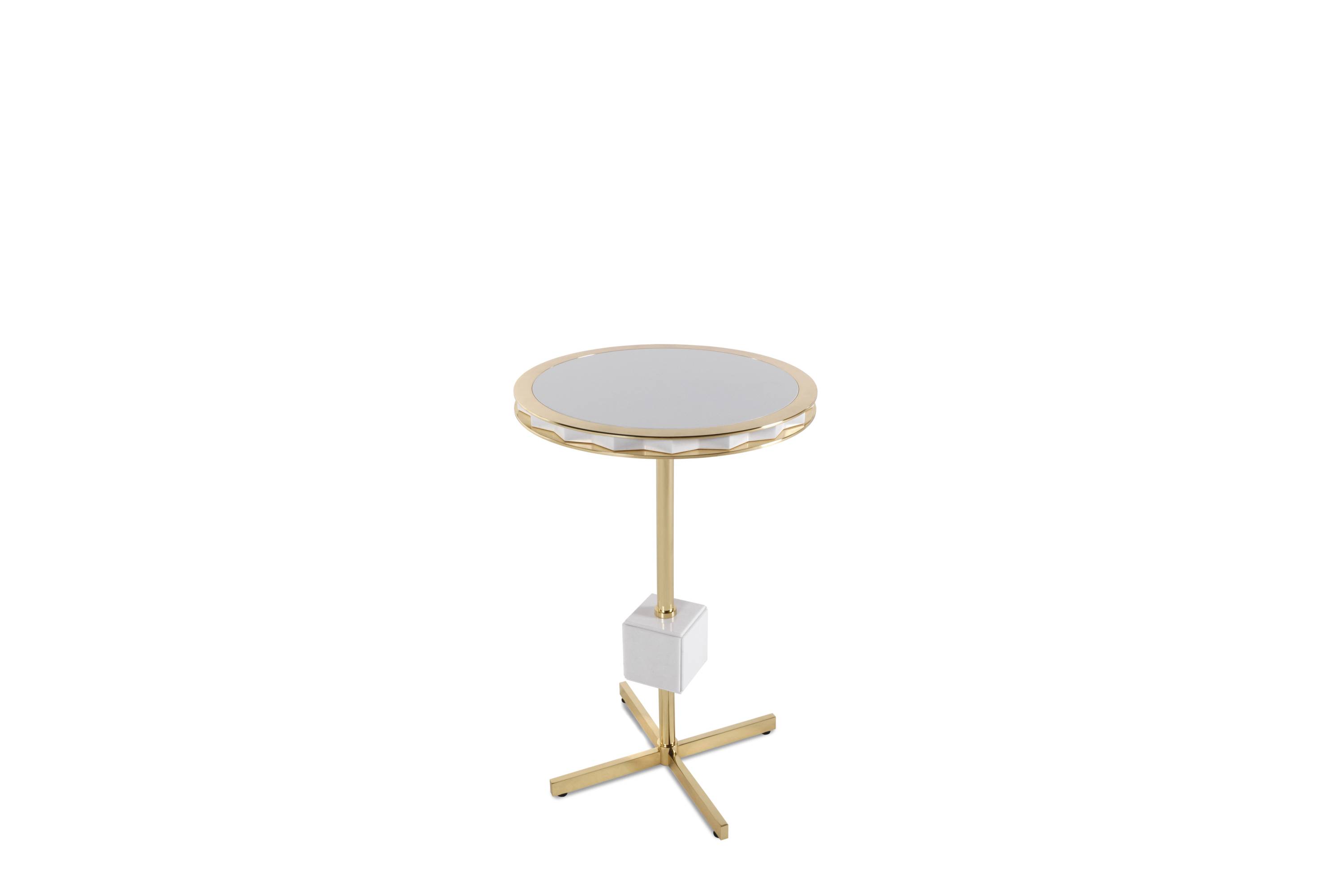 EMILY low table – Transform your space with luxury Made in Italy classic low tables of Savoir-Faire collection.